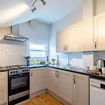 2 Bed In Hull Oc-83428